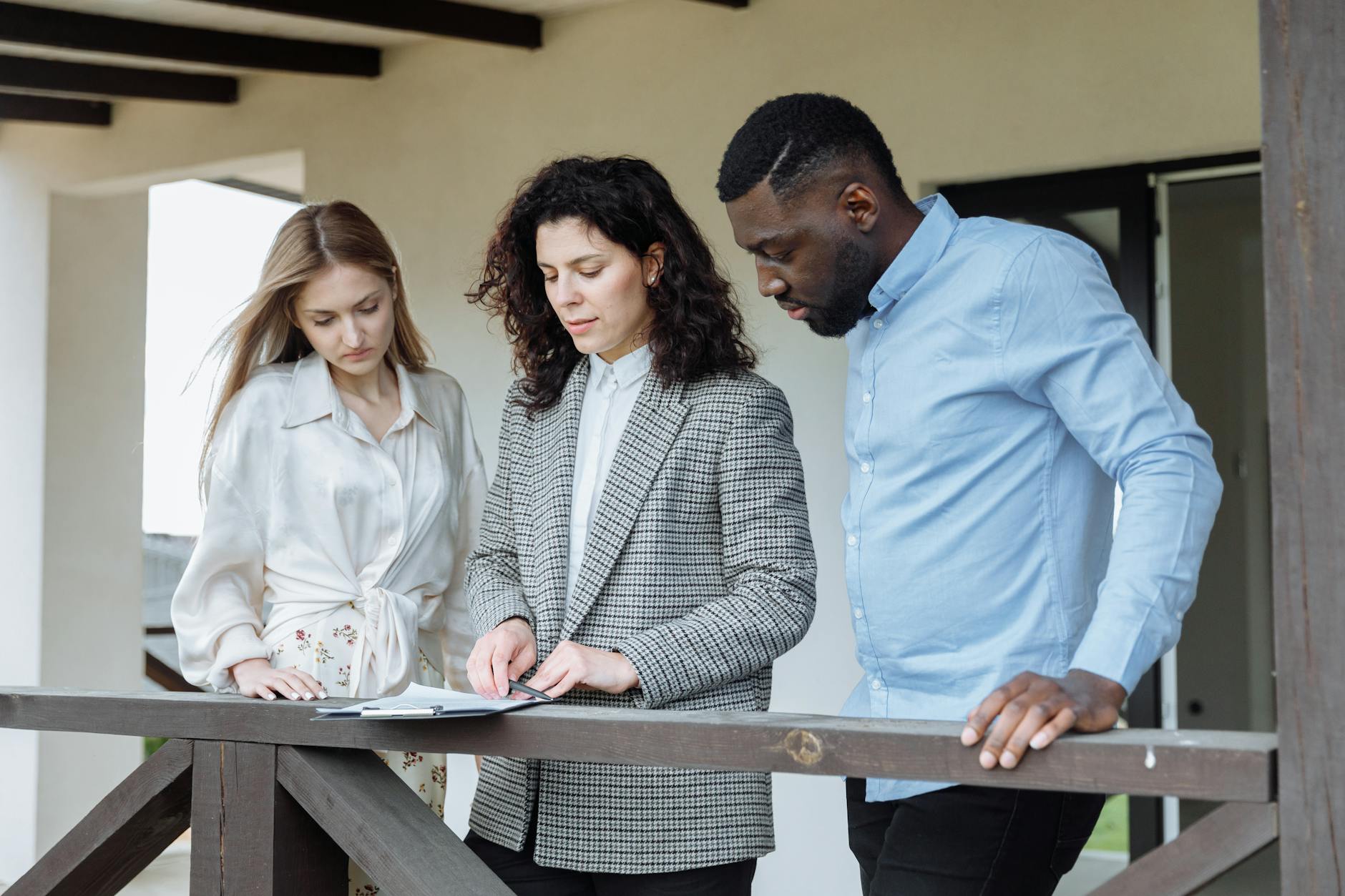 How Attractions Can Work with Travel Agents to Drive More Group Bookings