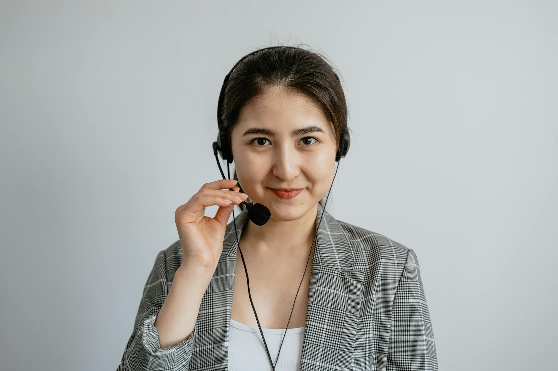 Microlearning for Travel Agents: How 5-Minute Sessions Outperform Day-Long Workshops