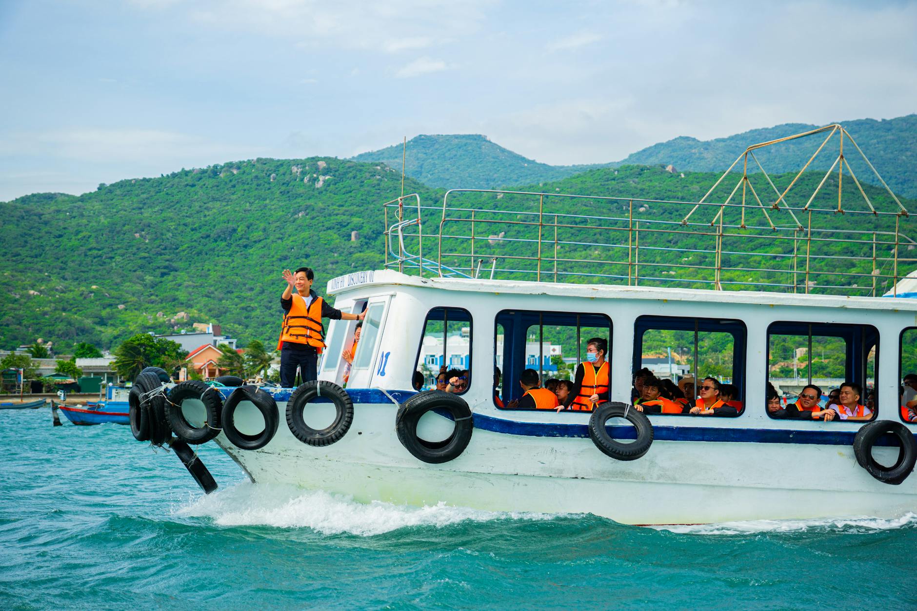 5 Tour Operator Case Studies: How AI Enablement Drives Measurable Growth
